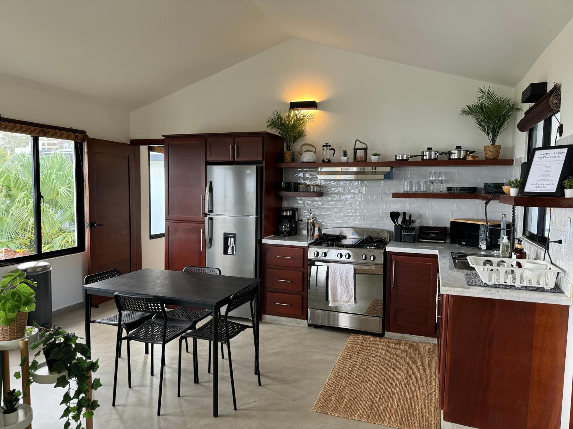 Catalina, Cabrera Oceanview Multi 2 Bd 2 Bath Condo Units With Balcony And Pool Buitenkant foto
