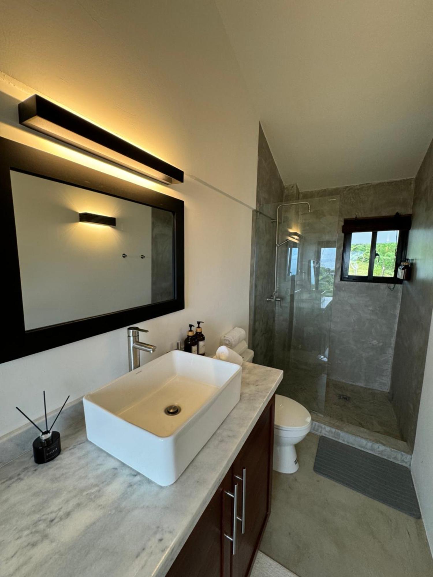 Catalina, Cabrera Oceanview Multi 2 Bd 2 Bath Condo Units With Balcony And Pool Buitenkant foto