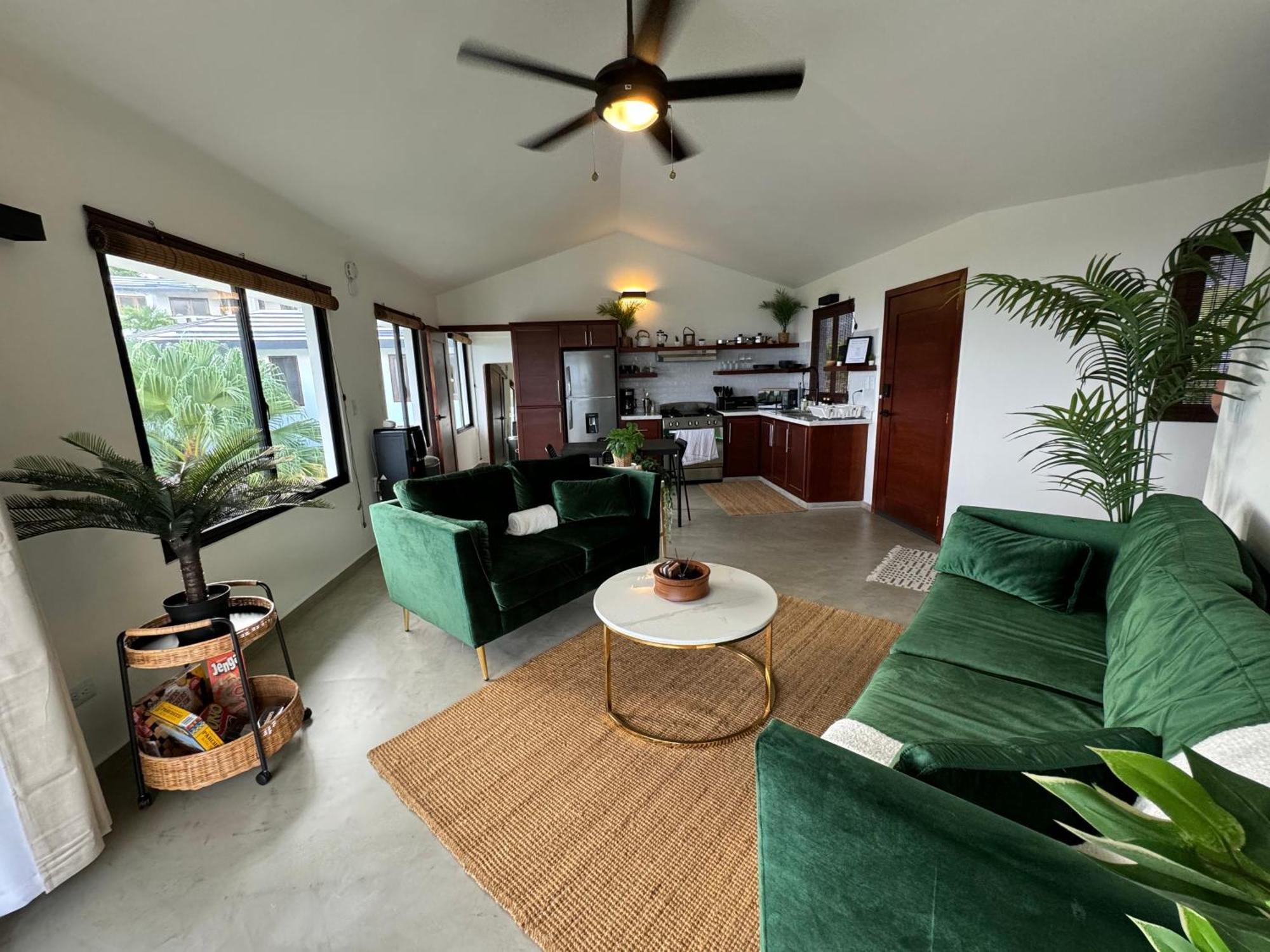 Catalina, Cabrera Oceanview Multi 2 Bd 2 Bath Condo Units With Balcony And Pool Buitenkant foto
