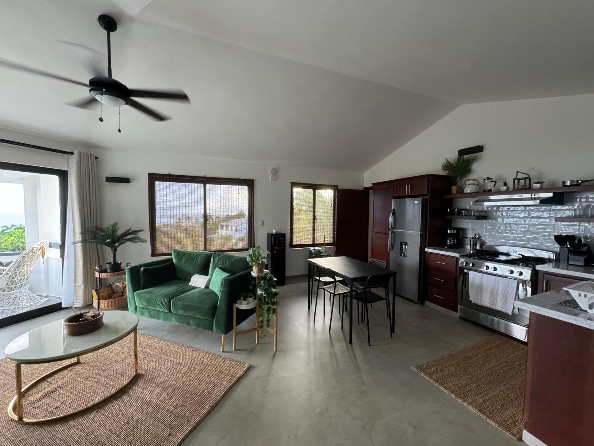 Catalina, Cabrera Oceanview Multi 2 Bd 2 Bath Condo Units With Balcony And Pool Buitenkant foto
