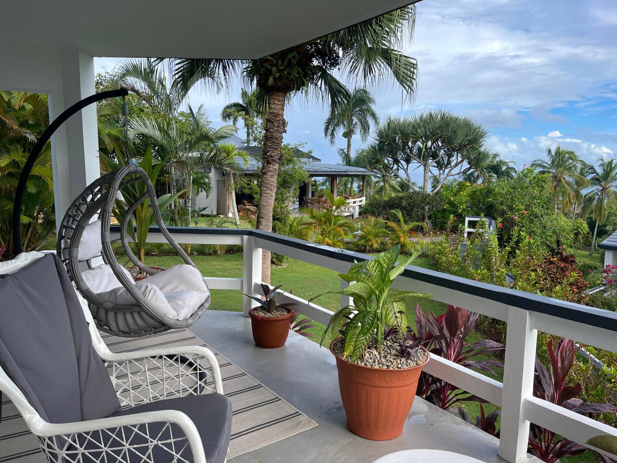 Catalina, Cabrera Oceanview Multi 2 Bd 2 Bath Condo Units With Balcony And Pool Buitenkant foto